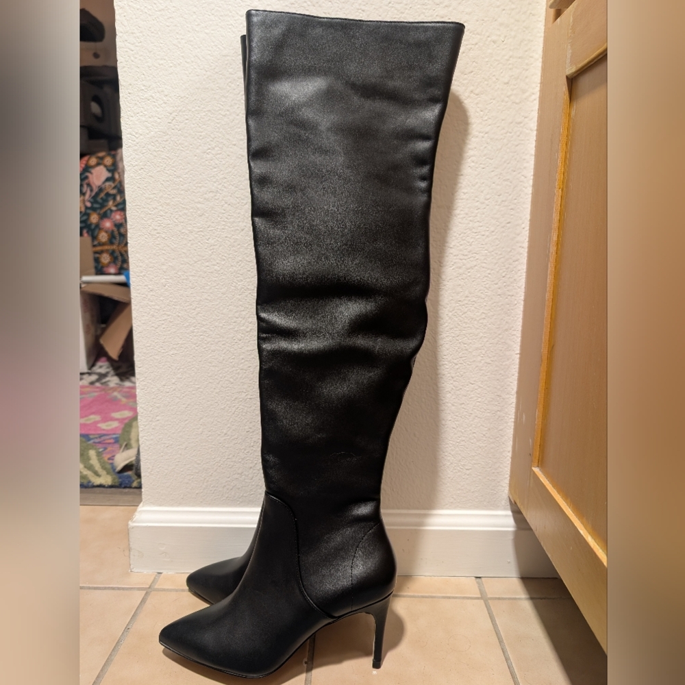 💖 NWOT Charles David Piano Leather Over-the-Knee Boots W7 👢💅